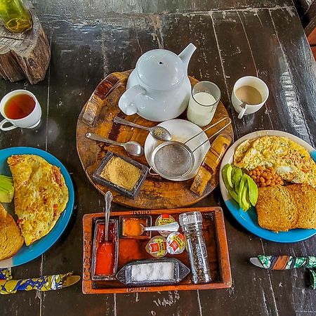 Mgoza Lodge Cape Maclear エクステリア 写真