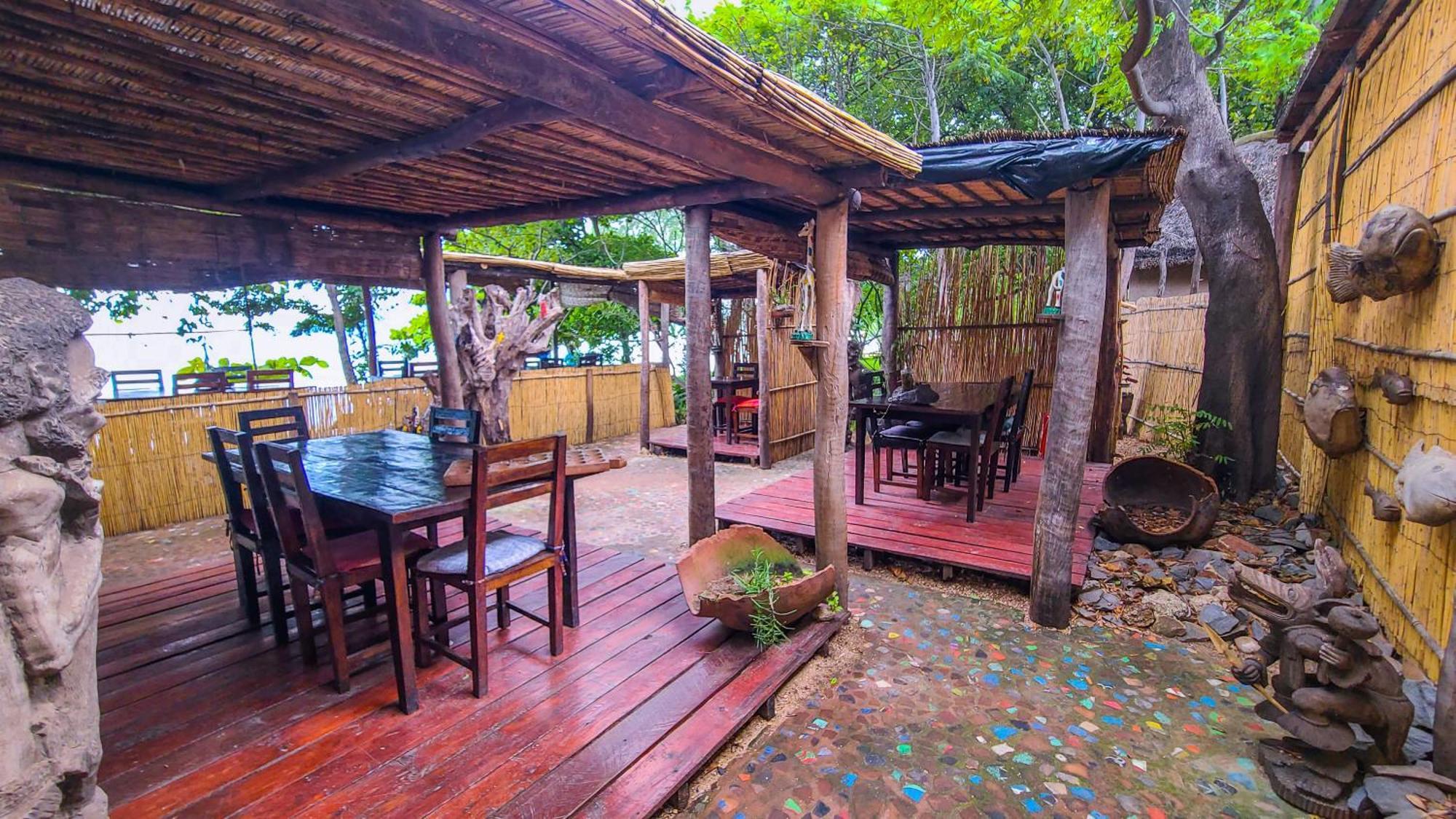 Mgoza Lodge Cape Maclear エクステリア 写真
